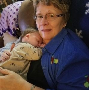 Meet your Posher, Dolores